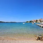 & Petra - One Bedroom With Terrace - 2 * Zaboric