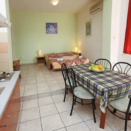 & Petra - One Bedroom With Terrace - 2 Appartement