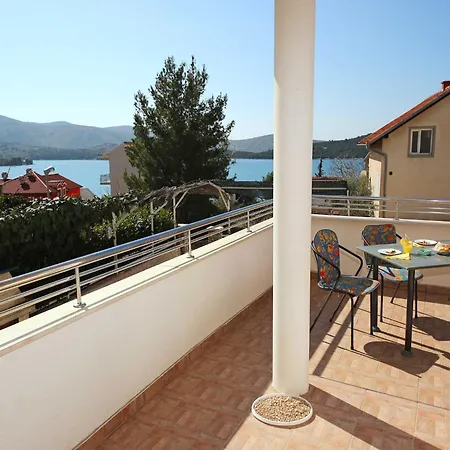 & Petra - One Bedroom With Terrace - 2 *