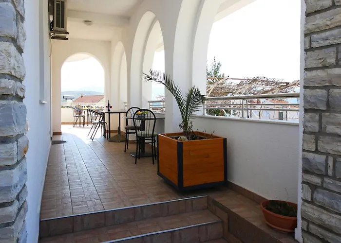 Appartement & Petra - One Bedroom With Terrace - 2