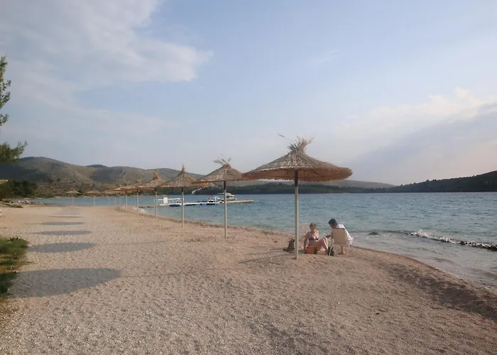 & Petra - One Bedroom With Terrace - 2 * Zaboric